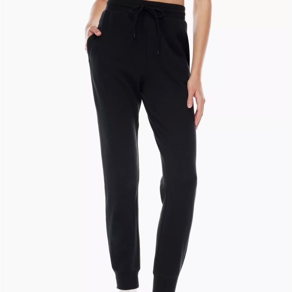aritzia waffle joggers